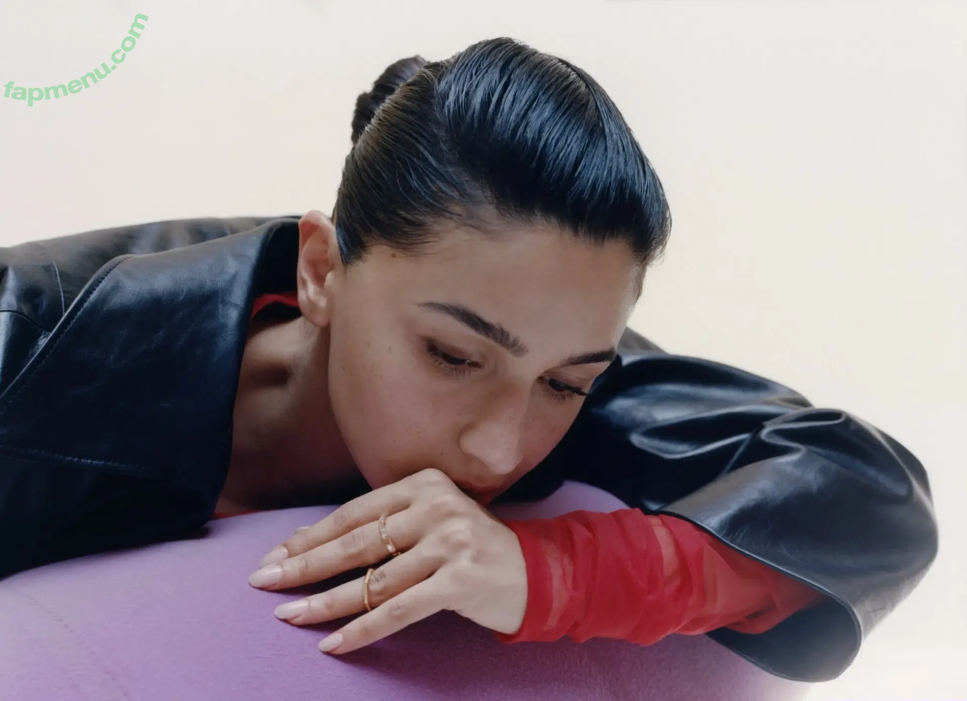 Alia Bhatt nude photo #0102 (aliaa08 / aliaabhatt)