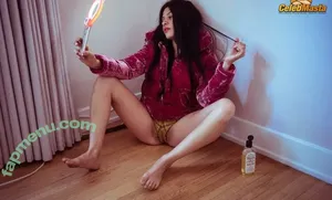 Alia Shawkat / __mutantalia__ nude photo #0105