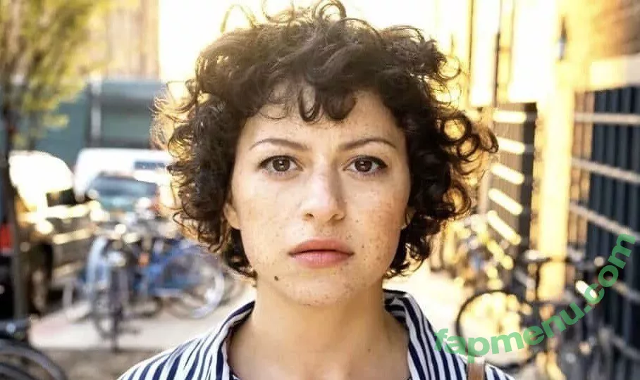 Alia Shawkat nude photo #0001 (__mutantalia__)