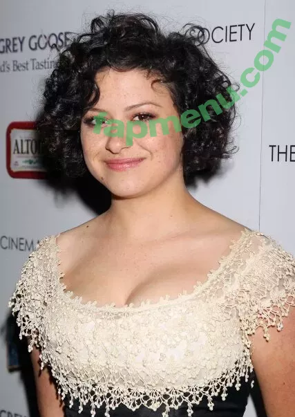 Alia Shawkat nude photo #0048 (__mutantalia__)