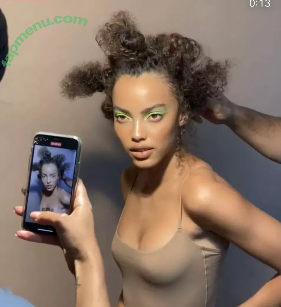 Aliana King nude photo #0005 (aliana.king)