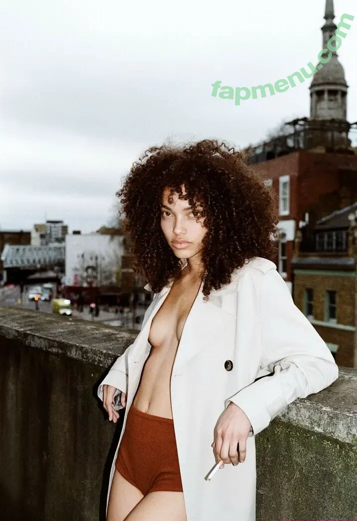 Aliana King nude photo #0031 (aliana.king)