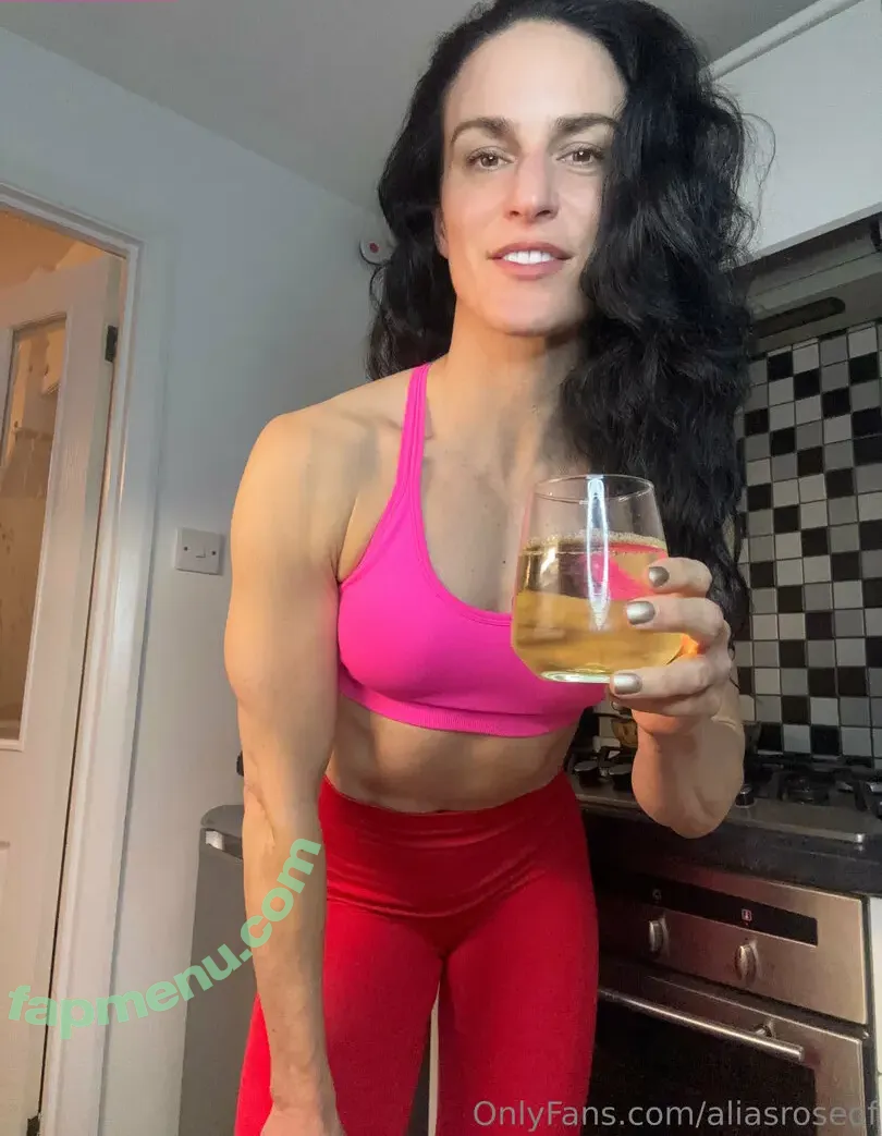 aliasroseof nude photo #0005 (gymgirlalias)