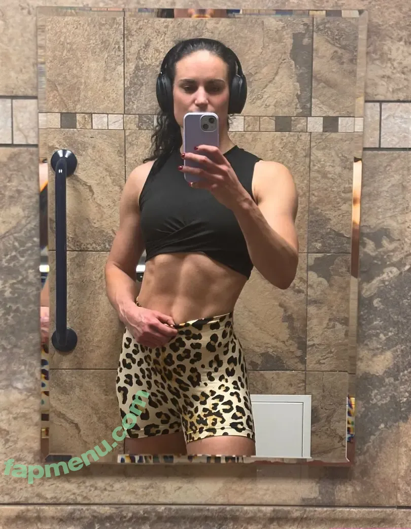 aliasroseof nude photo #0049 (gymgirlalias)