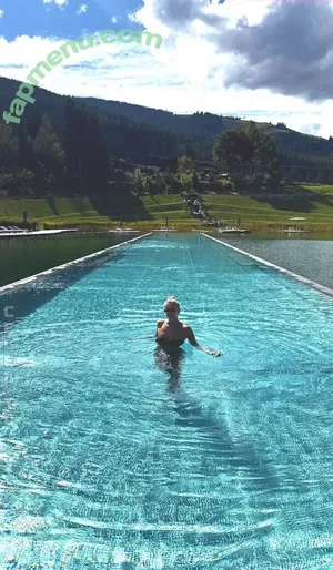 Alica Schmidt / alicaschmidt / alicaschmidt4882 / alicasmd / nathalieschmidt nude photo #0804