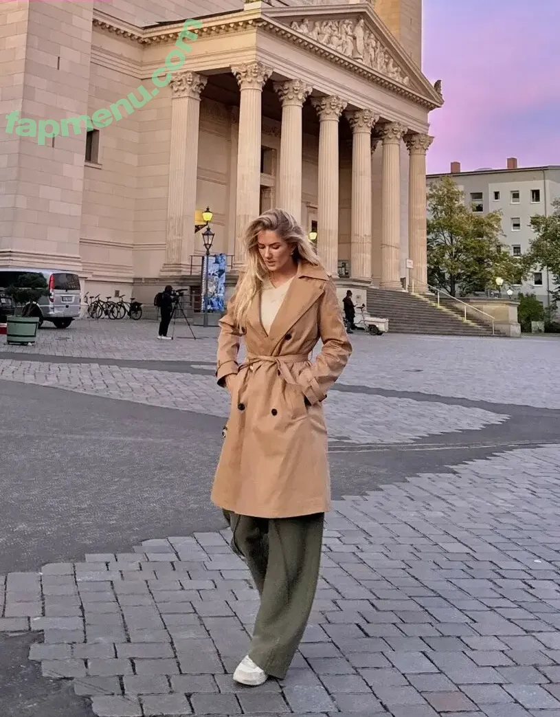 Alica Schmidt nude photo #0731 (alicasmd / nathalieschmidt)