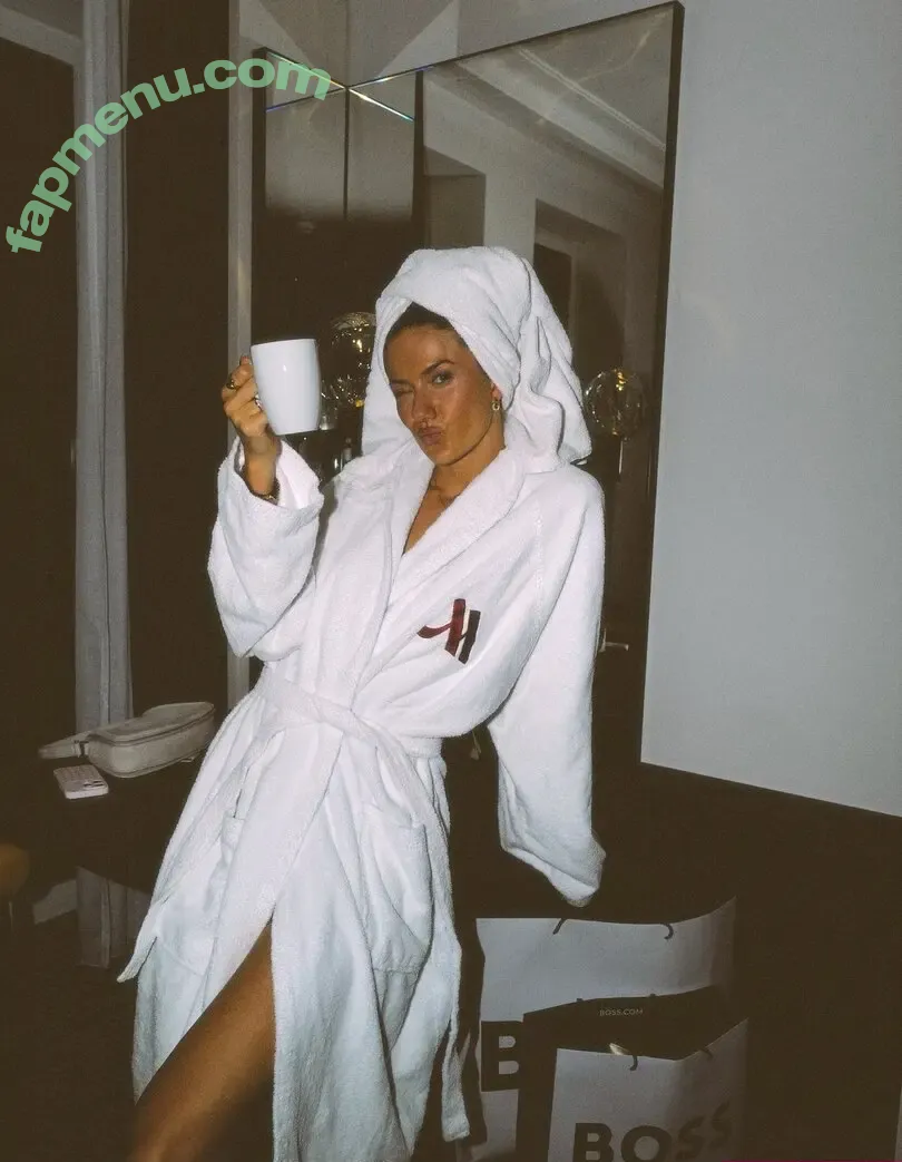 Alica Schmidt nude photo #0781 (alicasmd / nathalieschmidt)