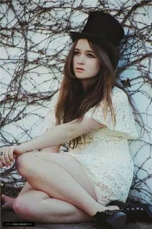 Alice Allegra Englert / aliceenglert.actual nude photo #0021