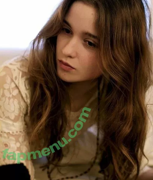 Alice Allegra Englert nude photo #0020 (aliceenglert.actual)