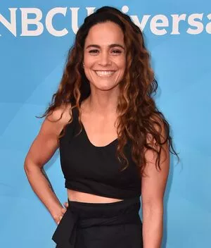 Alice Braga / alicebraga nude photo #0007