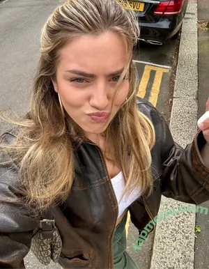 alice_caruana / alice.caruana nude photo #0021