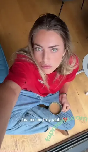 alice_caruana / alice.caruana nude photo #0033