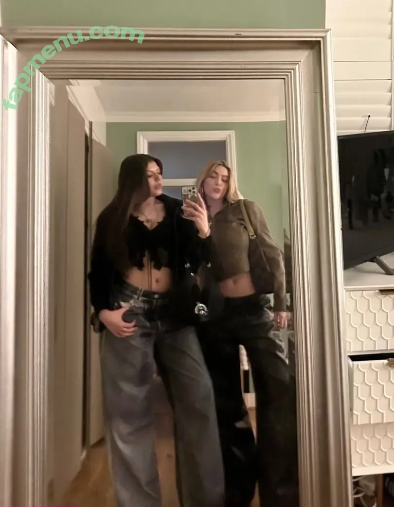 alice_caruana nude photo #0039 (alice.caruana)