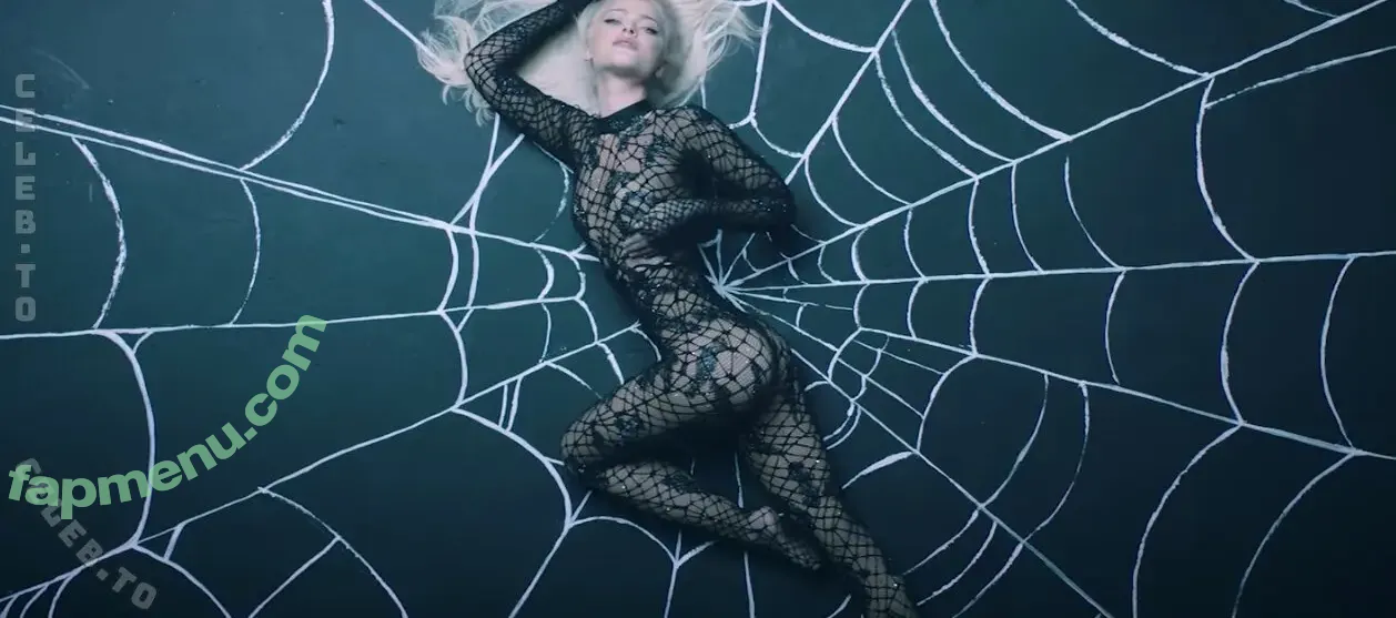 Alice Chater nude photo #0037 (alicemusic / alichater / himynameisalice)