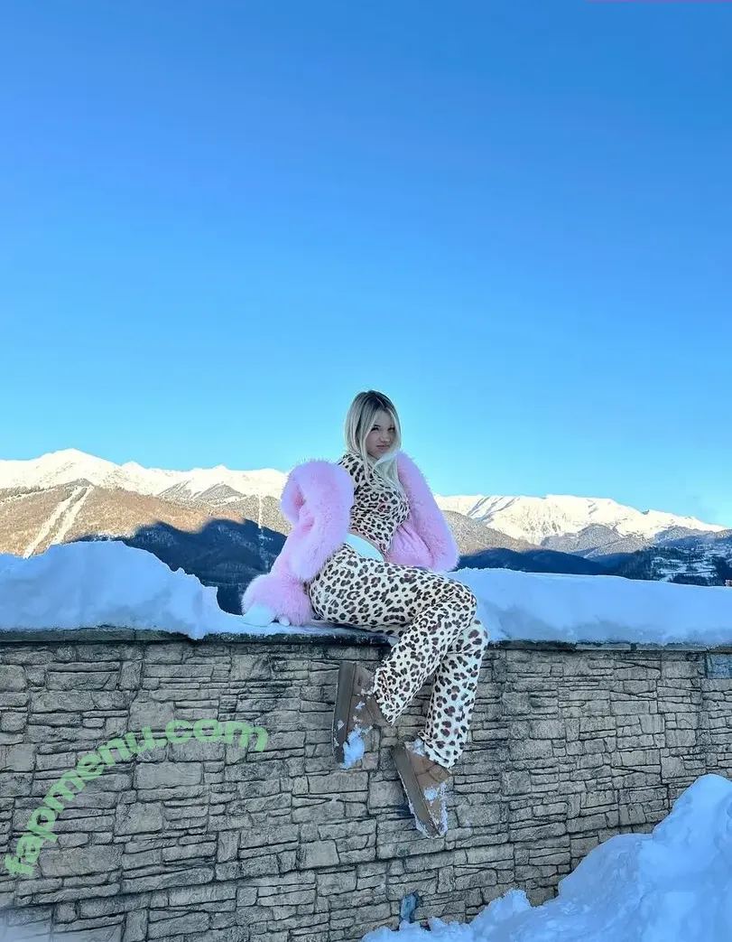 Alice Delish nude photo #4199 (alice_delish / alicedelish)