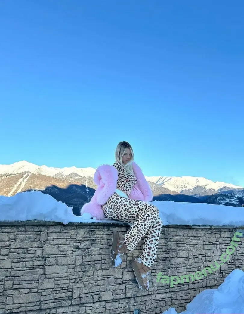 Alice Delish nude photo #4219 (alice_delish / alicedelish)