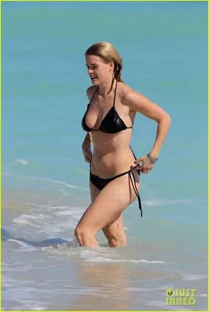 Alice Eve / aliceeve nude photo #0051
