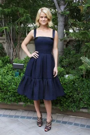 Alice Eve / aliceeve nude photo #0136