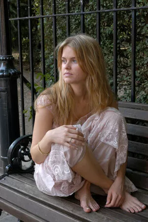 Alice Eve / aliceeve nude photo #0208