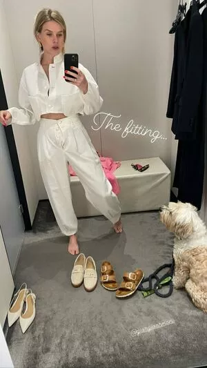 Alice Eve / aliceeve nude photo #0219