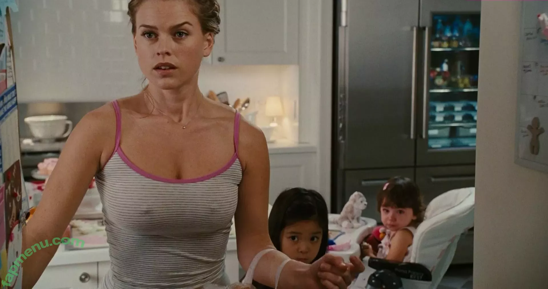 Alice Eve nude photo #0009 (aliceeve)
