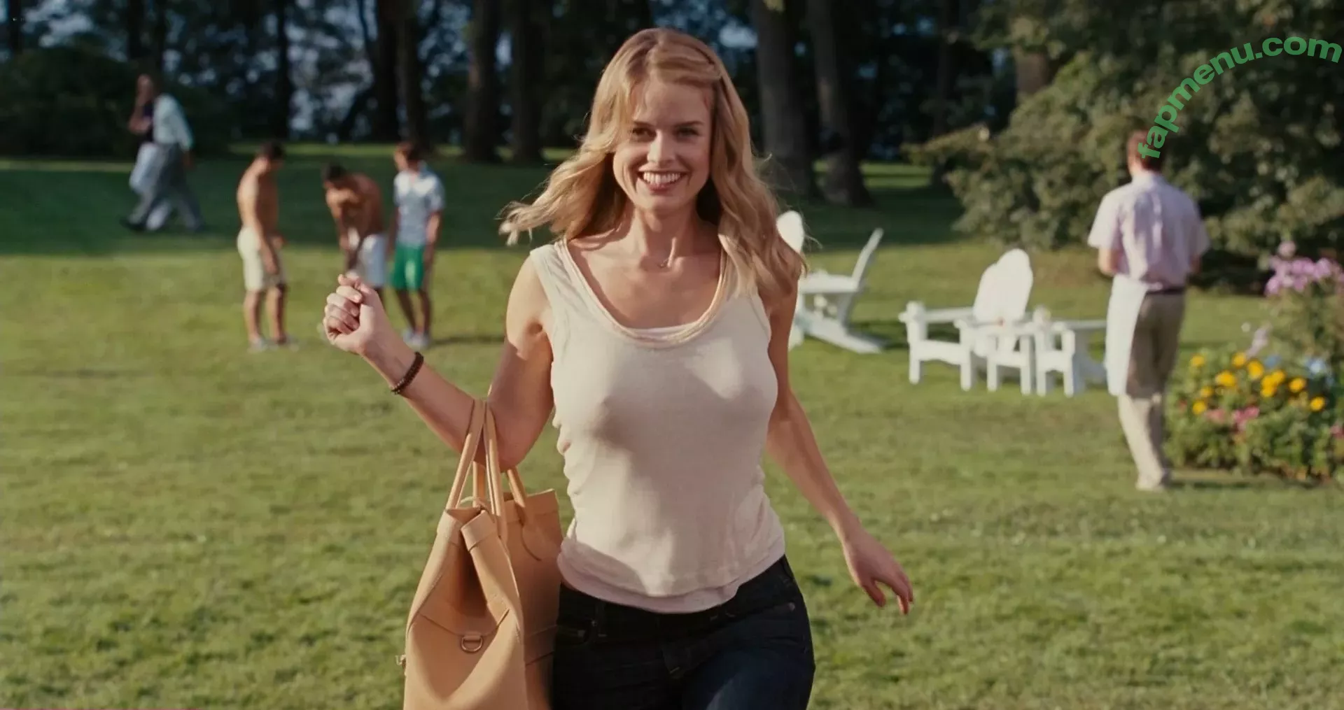 Alice Eve nude photo #0011 (aliceeve)
