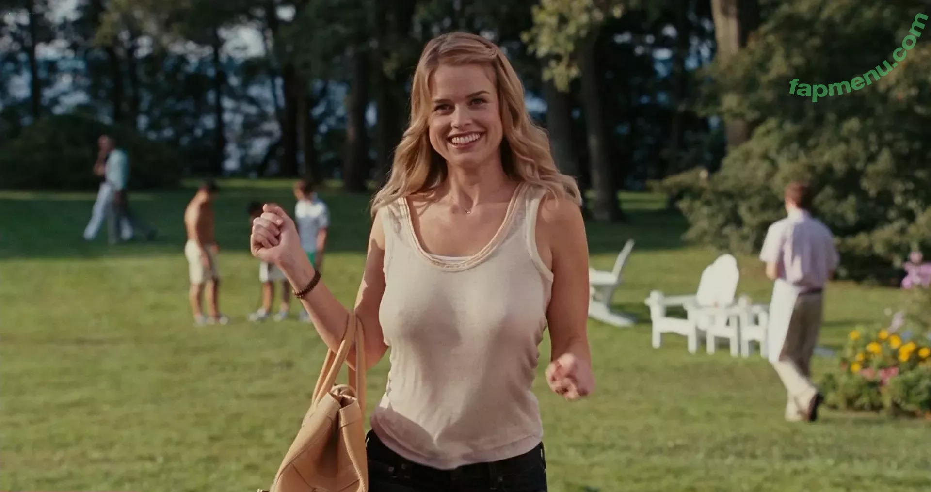 Alice Eve nude photo #0012 (aliceeve)
