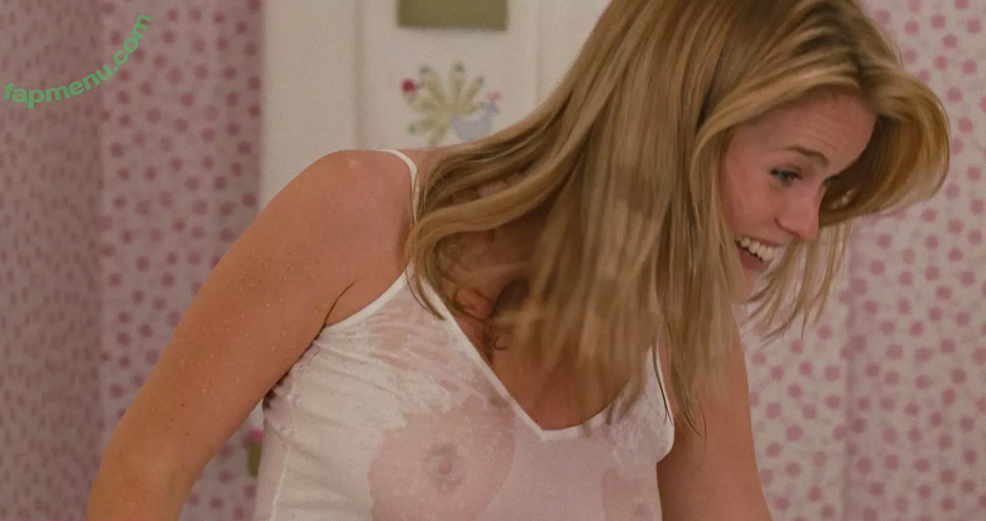 Alice Eve nude photo #0030 (aliceeve)