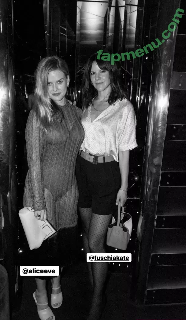 Alice Eve nude photo #0090 (aliceeve)