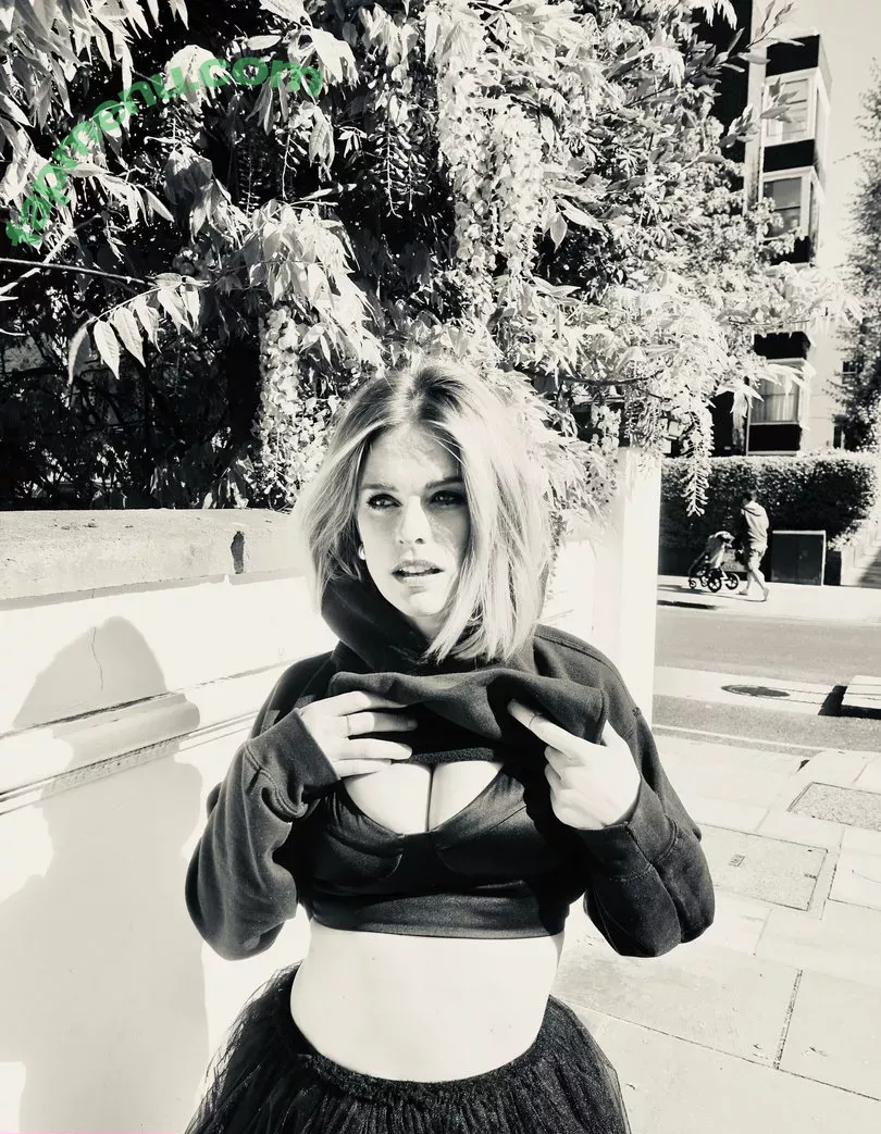 Alice Eve nude photo #0157 (aliceeve)