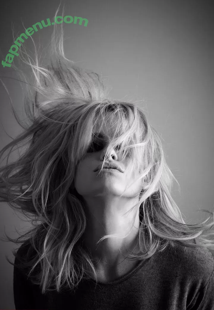 Alice Eve nude photo #0203 (aliceeve)