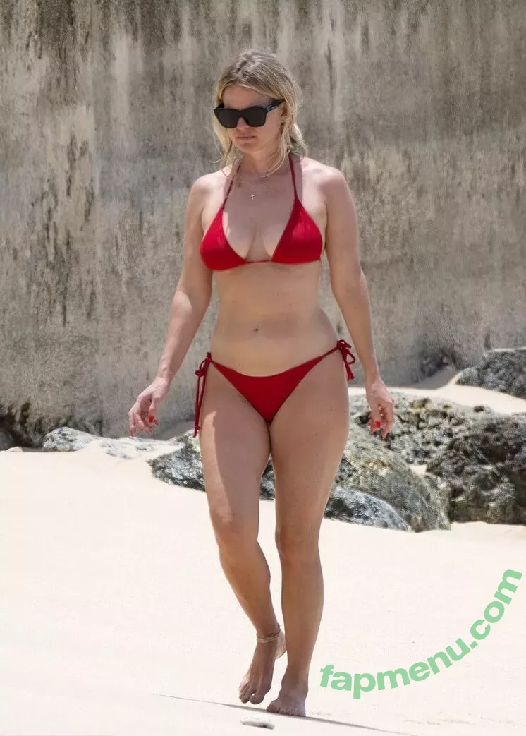 Alice Eve nude photo #0249 (aliceeve)