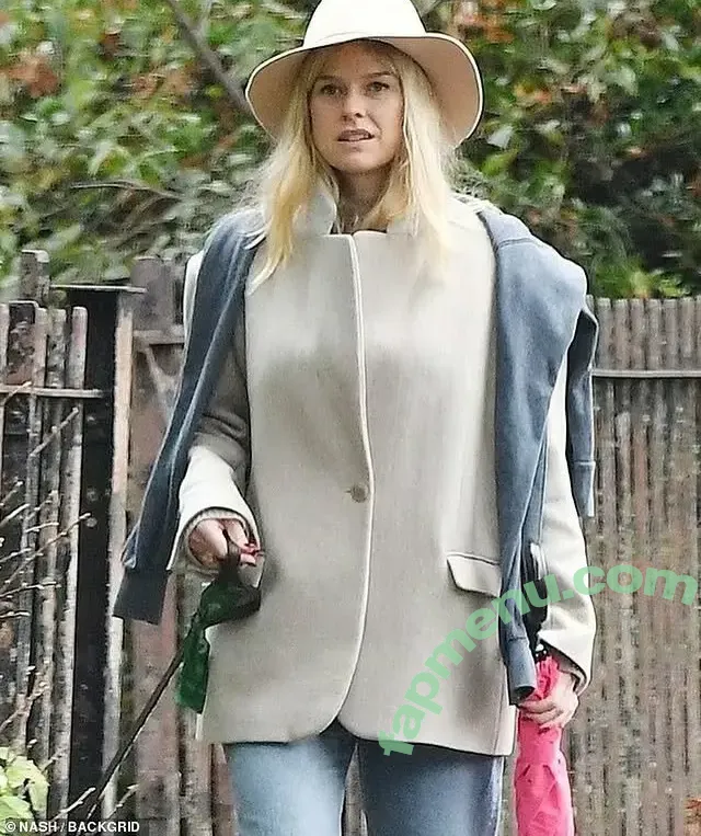 Alice Eve nude photo #0806 (aliceeve)