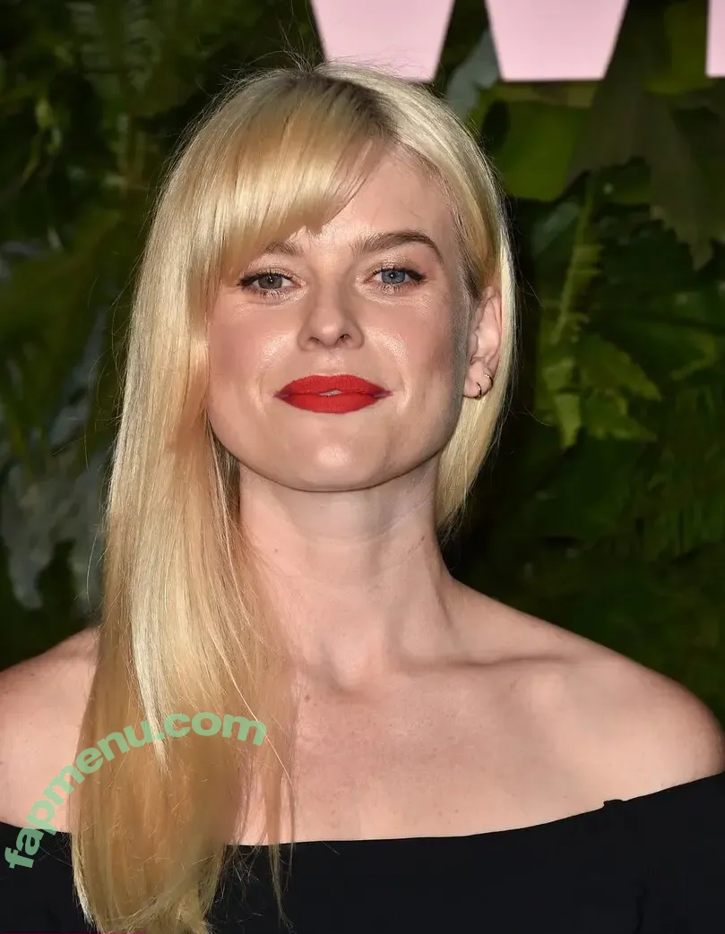 Alice Eve nude photo #0814 (aliceeve)