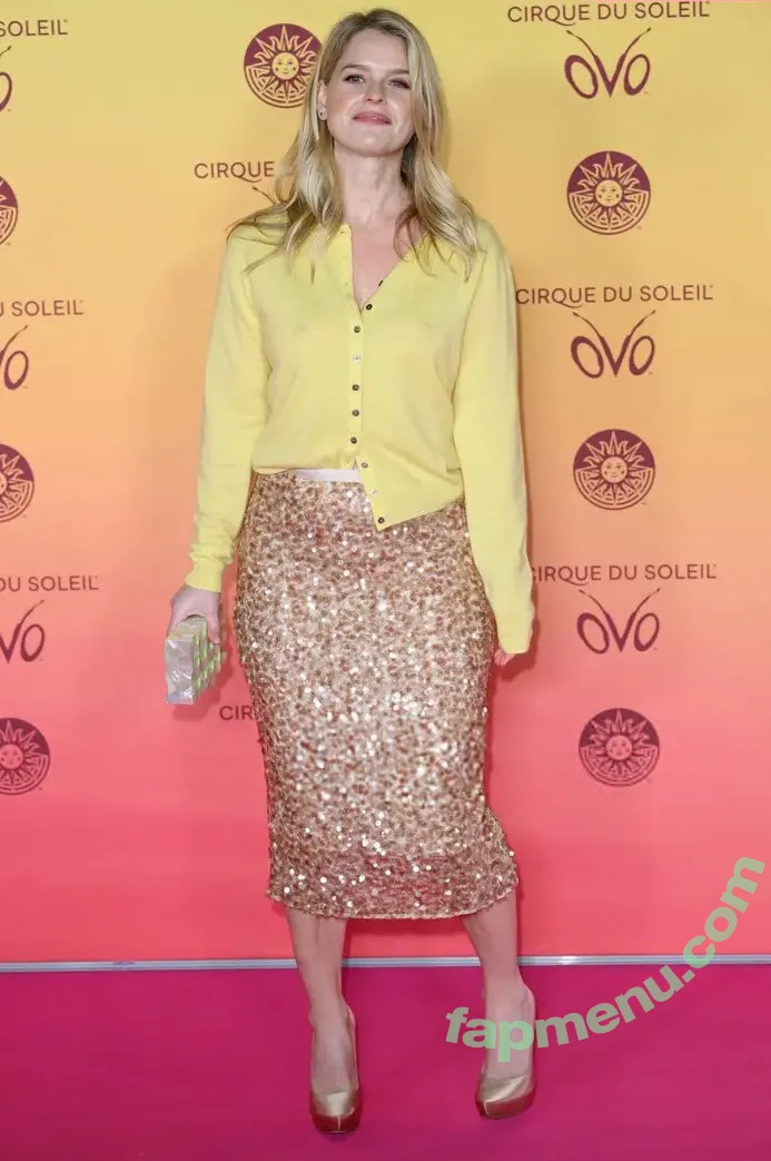 Alice Eve nude photo #0834 (aliceeve)