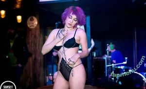  nude photo #0001