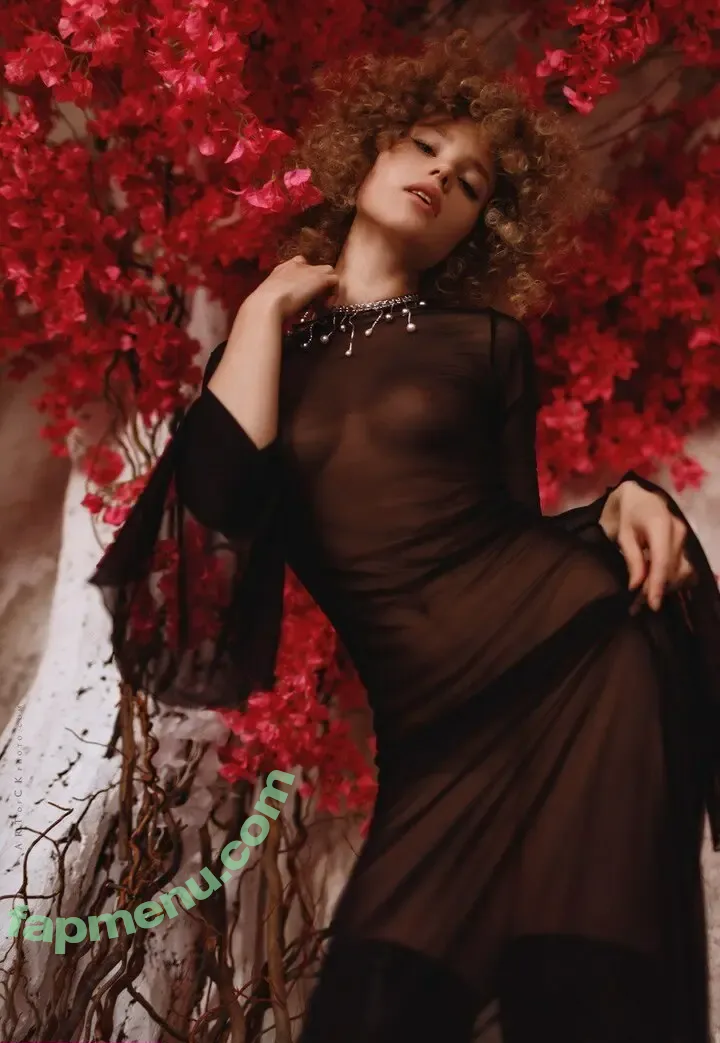 Alice Li nude photo #0970 (aliceli_official)