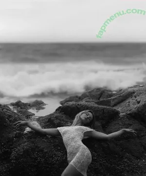 Alice Li / aliceli_official nude photo #1117