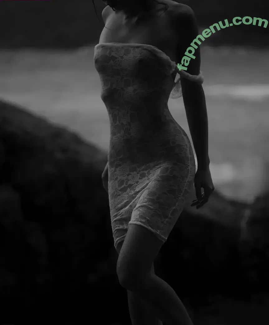 Alice Li nude photo #1120 (aliceli_official)