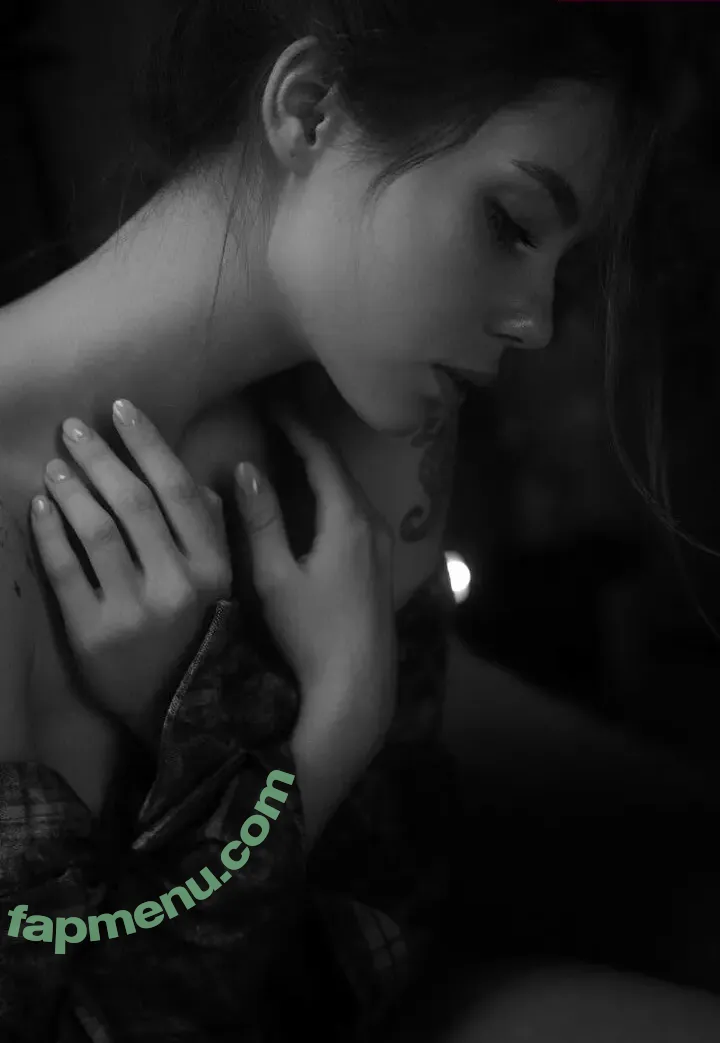 Alice Li nude photo #1130 (aliceli_official)