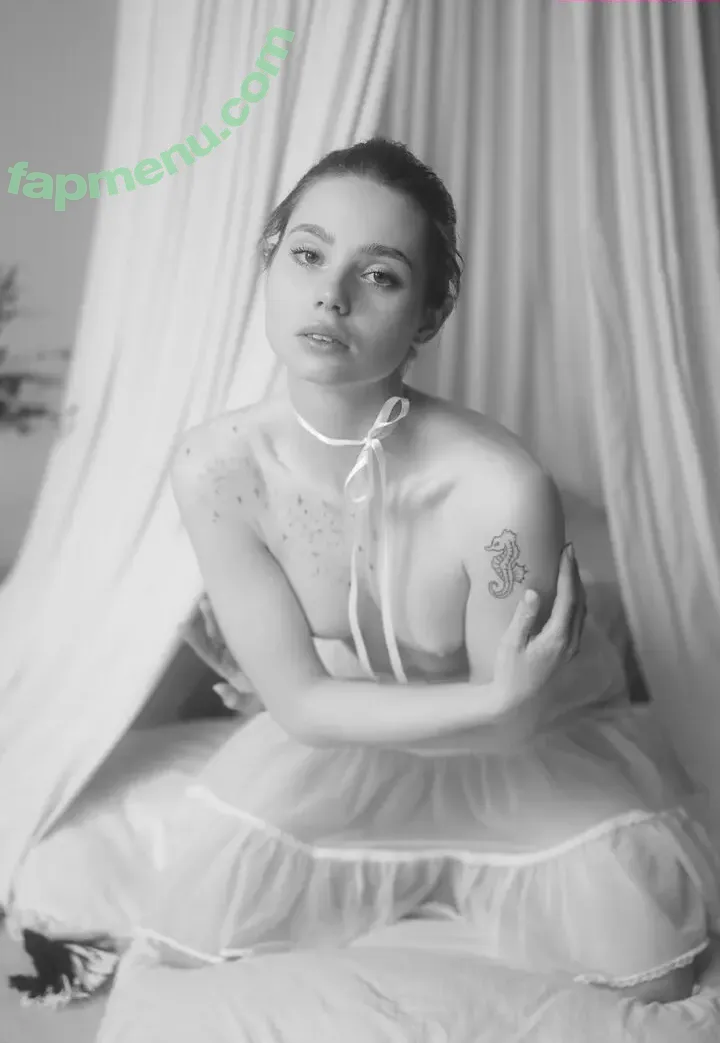 Alice Li nude photo #1138 (_lismagi / hot_girl_alice)