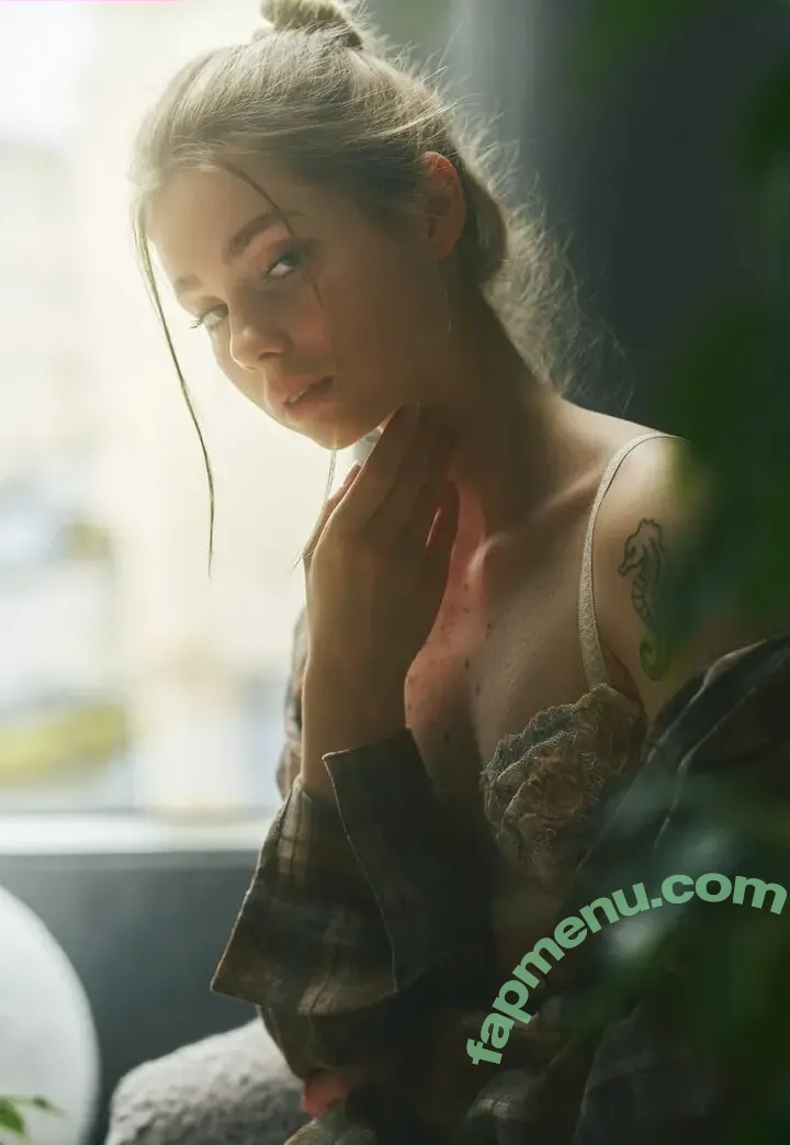 Alice Li nude photo #1141 (_lismagi / hot_girl_alice)