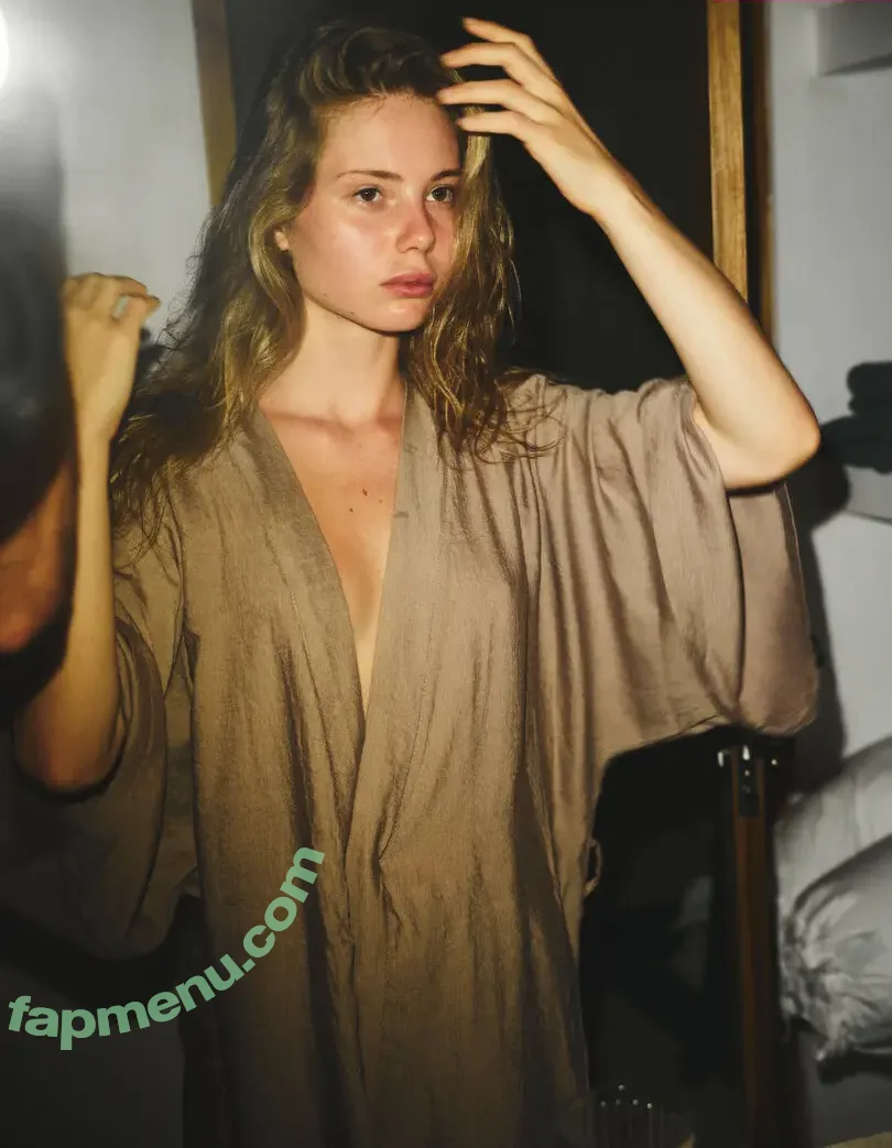 Alice Li nude photo #1231 (aliceli_official)