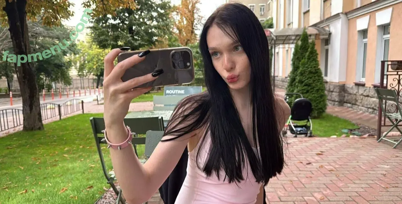 alice_mul nude photo #0127 (l_amulette)