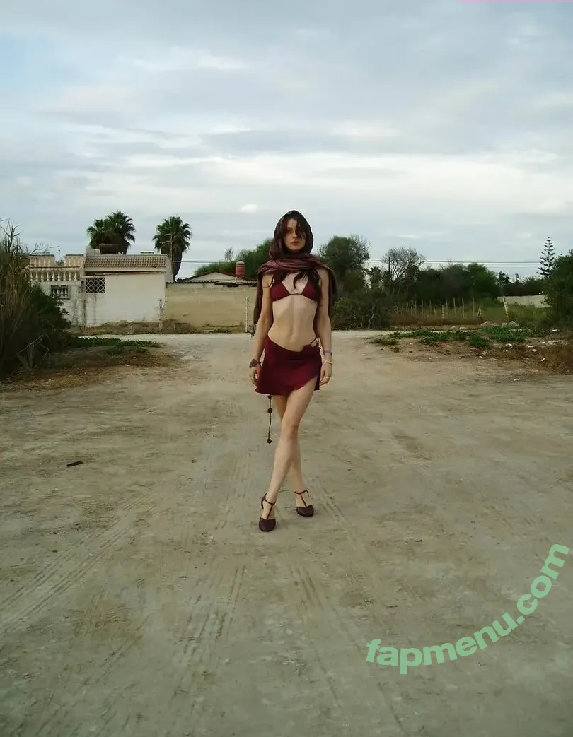 Alice Pagani nude photo #0367 (alicepagani666 / opheliamillaiss)