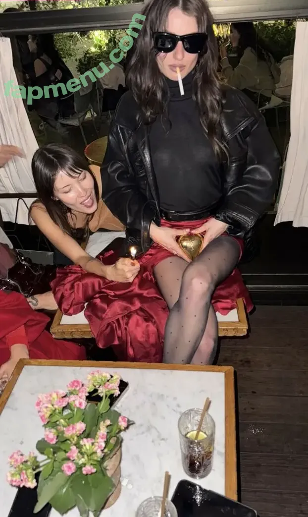 Alice Pagani nude photo #0394 (alicepagani666 / opheliamillaiss)