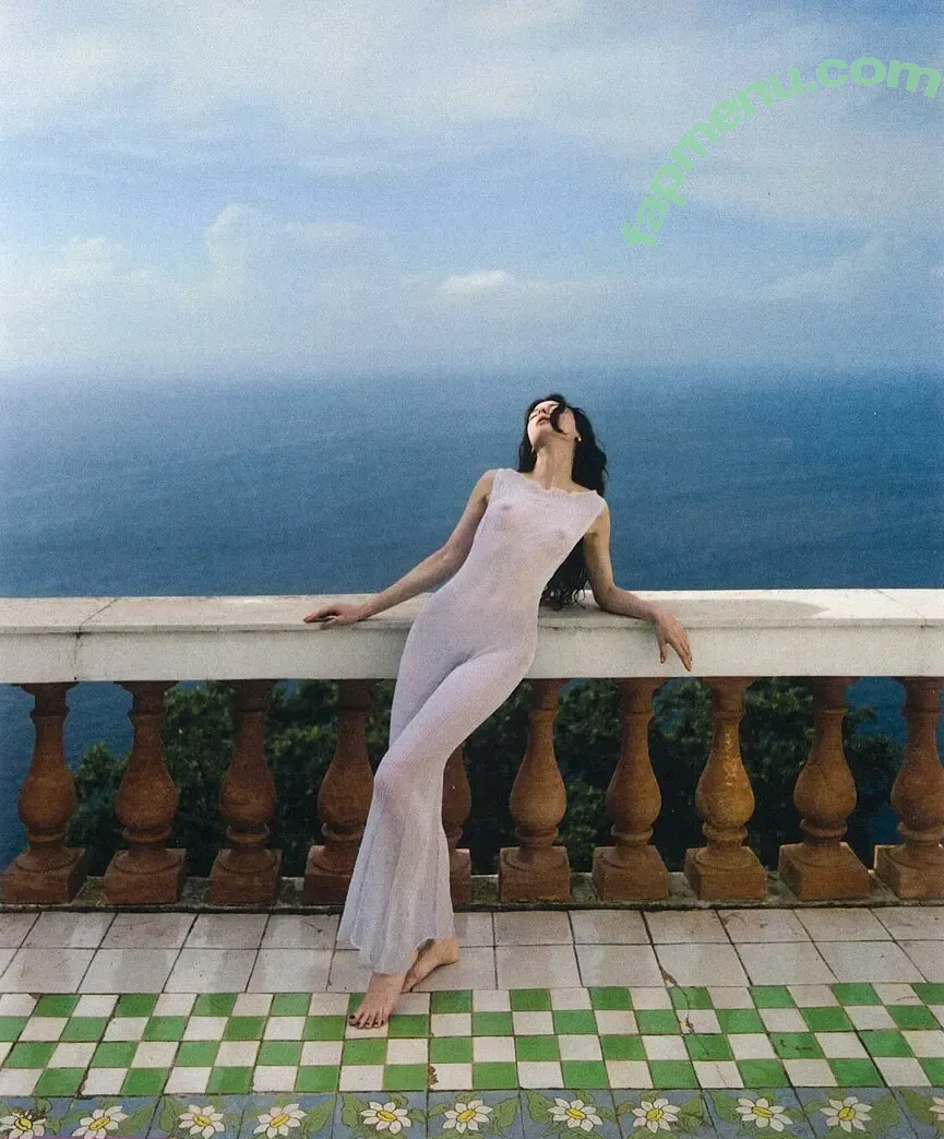 Alice Pagani nude photo #0416 (alicepagani666 / opheliamillaiss)