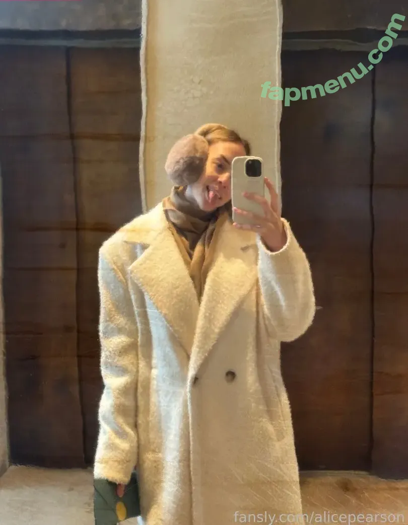 Alice Pearson nude photo #0136 (alicepearson itsamyalice / itsamyalice)