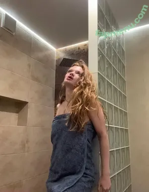 alice_plays / simplyaliceplays nude photo #0010