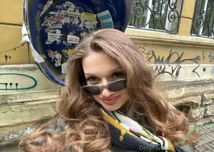 alice_plays / simplyaliceplays nude photo #0015